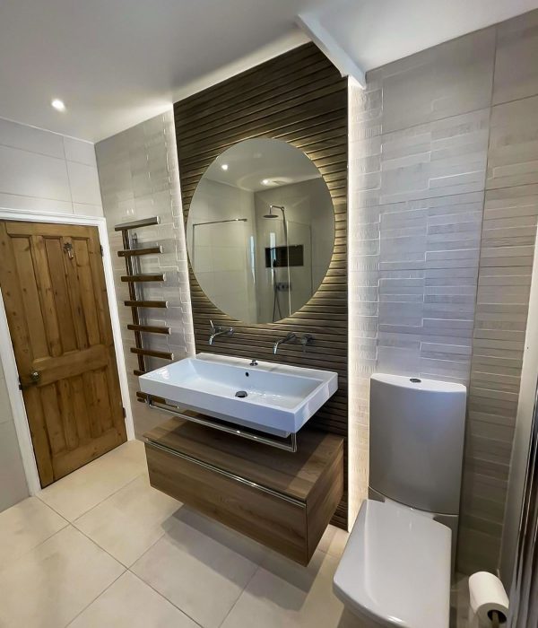 Raynes Park SW20 9DY-header