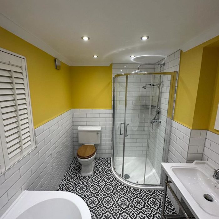 Thames Ditton KT7 0UW-02